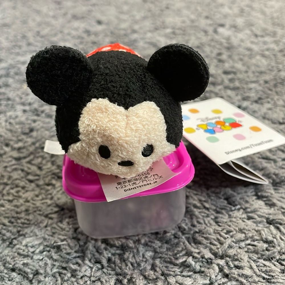 NWT Disney Mickey Mouse Tsum Tsum plushie